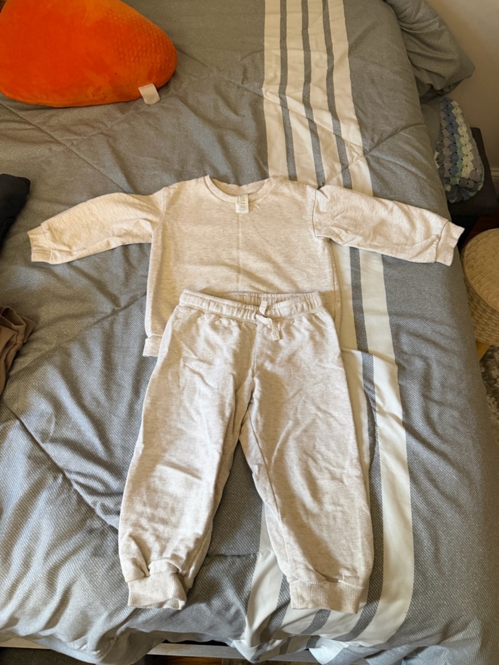 H&M Light Gray Organic Cotton Baby Sweatshirt